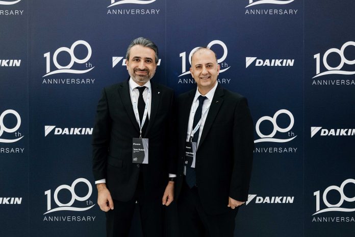 From L to R -Tuna Gulenc, Regional Vice President of Daikin MEA & Hasan Onder, President of Daikin Türkiye and Daikin MEA